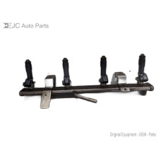 32E530 Fuel Injectors Set With Rail For 15-17 Chrysler  200  2.4 04627892AA