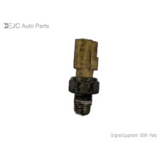 30S238 Engine Oil Pressure Sensor From 2005 Ford Explorer  4.0