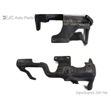 31K026 Fuel Injector Shield From 2004 Subaru Impreza WRX 2.0