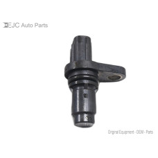 33K121 Camshaft Position Sensor For 13-18 Toyota Rav4  2.5