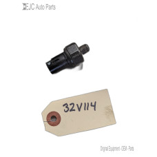 32V114 Engine Oil Pressure Sensor For 13-16 Hyundai Santa Fe Sport  2.4 9475037100