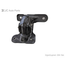 37D109 Right Motor Mount From 2006 Jeep Liberty  3.7 53020268AD