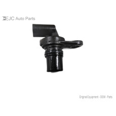 39P017 Camshaft Position Sensor For 14-16 Jeep Cherokee  2.4 14273375AC