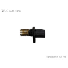 39E122 Crankshaft Position Sensor For 12-18 Toyota Prius C  1.5