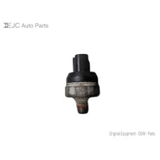 40Q023 Engine Oil Pressure Sensor For 04-06 Toyota Camry LE 2.4