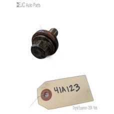 41A123 Crankshaft Pulley Bolt For 12-13 Mazda 3  2.0