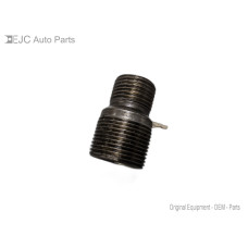 46S112 Oil Filter Nut For 06-08 Toyota Rav4  2.4
