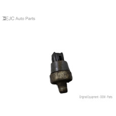 48V129 Engine Oil Pressure Sensor For 03-06 Pontiac Vibe  1.8  2ZZGE