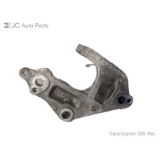 50B107 Motor Mount Bracket For 09-12 Toyota Rav4  2.5 123130V040