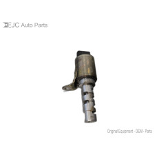 50J109 Variable Valve Timing Solenoid For 13-15 Land Rover LR2 2.0 50J109 Variable Valve Timing Solenoid For 13-15 Land Rover LR2 2.0