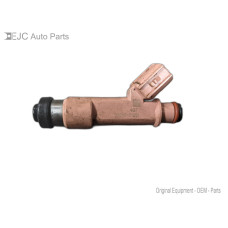 54P117 Fuel Injector Single For 12-18 Toyota Prius c  1.5