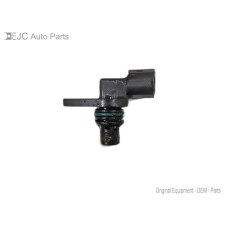 55W025 Camshaft Position Sensor For 14-15 Hyundai Tucson  2.4 3935025010