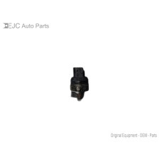 56D221 Engine Oil Pressure Sensor For 02-03 Toyota Camry  2.4