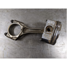 57Y105 Right Piston and Rod Standard For 13-14 Subaru XV Crosstrek  2.0 12100AA470