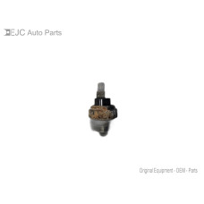 56R045 Engine Oil Pressure Sensor For 13-14 Subaru Outback  2.5 25240KA041
