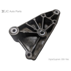 64Z005 Alternator Bracket For 06-08 Dodge Magnum  2.7 04792830AA