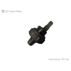 63D112 Engine Oil Pressure Sensor For 08-10 Subaru Impreza  2.5