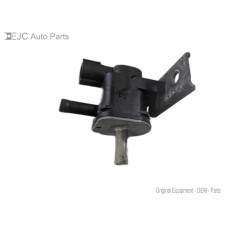 63M116 EVAP Purge Valve For 10-11 Toyota Camry  2.5 9091012276