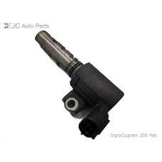 68V116 Right Exhaust Variable Valve Timing Solenoid For 11-16 Toyota Sienna XLE 3.5 68V116 Right Exhaust Variable Valve Timing Solenoid For 11-16 Toyota Sienna XLE 3.5