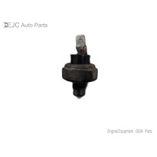 70T113 Engine Oil Pressure Sensor For 13-14 Subaru Legacy  2.5 25240KA041