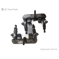 71J020 Fuel Injectors Set With Rail For 14-15 Subaru Forester  2.5