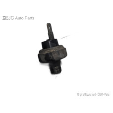 72B110 Engine Oil Pressure Sensor For 06-07 Subaru Outback  2.5 25240AA060