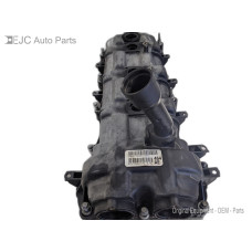 73Q002 Right Valve Cover For 11-13 Dodge Journey  3.6 05184069AJ