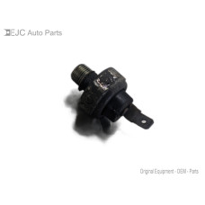 71Y135 Engine Oil Pressure Sensor For 08-10 Subaru Impreza  2.5 25240KA041