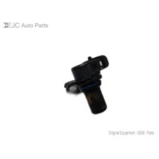 75X037 Camshaft Position Sensor For 11-13 Kia Sorento  3.5 393183C100