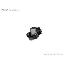 75Q018 Engine Oil Pressure Sensor For 15-16 Subaru Impreza 2.0 25240KA051 75Q018 Engine Oil Pressure Sensor For 15-16 Subaru Impreza 2.0 25240KA051