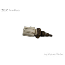74R120 Coolant Temperature Sensor For 11-16 Lexus CT200H  1.8 8242947010