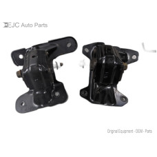 76X023 Motor Mounts Pair For 09-12 Jeep Liberty  3.7 52129480AC