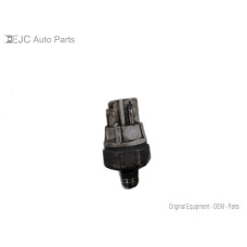 76G026 Engine Oil Pressure Sensor For 01-02 Toyota 4Runner  3.4
