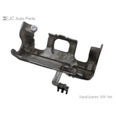 76P120 Fuel Injector Shield For 08-09 Subaru Legacy  2.5