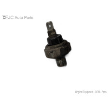 78S116 Engine Oil Pressure Sensor From 1999 Subaru Forester  2.5