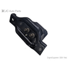 81U111 Motor Mount For 06-07 Subaru Outback  2.5