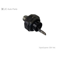 81U118 Engine Oil Pressure Sensor For 06-07 Subaru Outback  2.5 25240AA060