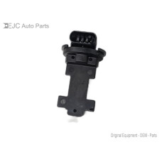 81X121 Camshaft Position Sensor For 11-15 Jeep Grand Cherokee  3.6 05149141AF