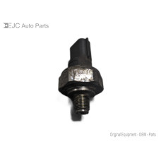 86W025 Engine Oil Pressure Sensor For 09-15 Nissan Rogue  2.5