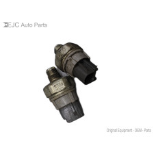 86K036 Engine Oil Pressure Sensor For 10-11 Subaru Outback  2.5 25240KA041 Set of 2