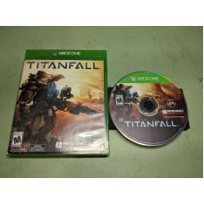 Titanfall Microsoft XBoxOne Disk and Case