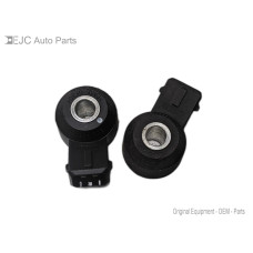 87J027 Knock Detonation Sensor For 06-08 Chrysler  300  5.7 05033316AA Set of 2