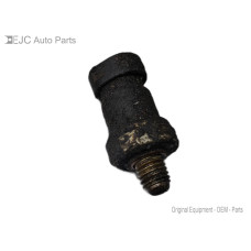 86C117 Engine Oil Pressure Sensor For 03-06 SAAB 9-3  2.0