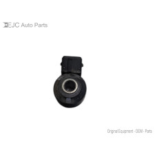88E023 Knock Detonation Sensor For 11-14 Nissan Juke  1.6 220601KT0A