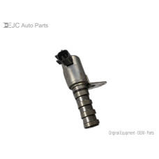 200U007 Variable Valve Timing Solenoid For 09-12 Jeep Grand Cherokee  5.7