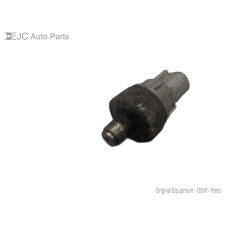 204W038 Engine Oil Pressure Sensor For 99-03 Lexus RX300  3.0  4WD