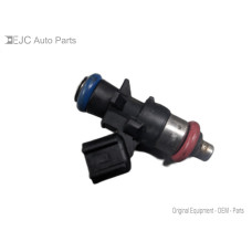 205L025 Fuel Injector Single For 11-15 Dodge Durango  3.6 05184085AD 4wd