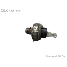 217S117 Engine Oil Pressure Sensor For 10-11 Subaru Outback  2.5 25240KA041 AWD