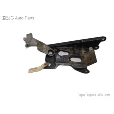 218T022 Engine Cover Bracket For 11-16 Volkswagen Jetta  2.0 06G103309 SOHC
