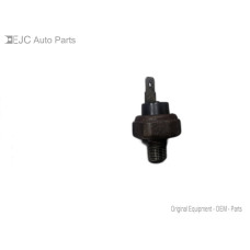 222S033 Engine Oil Pressure Sensor For 10-11 Subaru Outback  3.6 25240KA041 AWD
